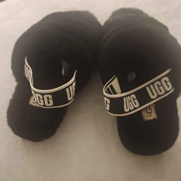 Black UGG Slides - Picture 2 of 2